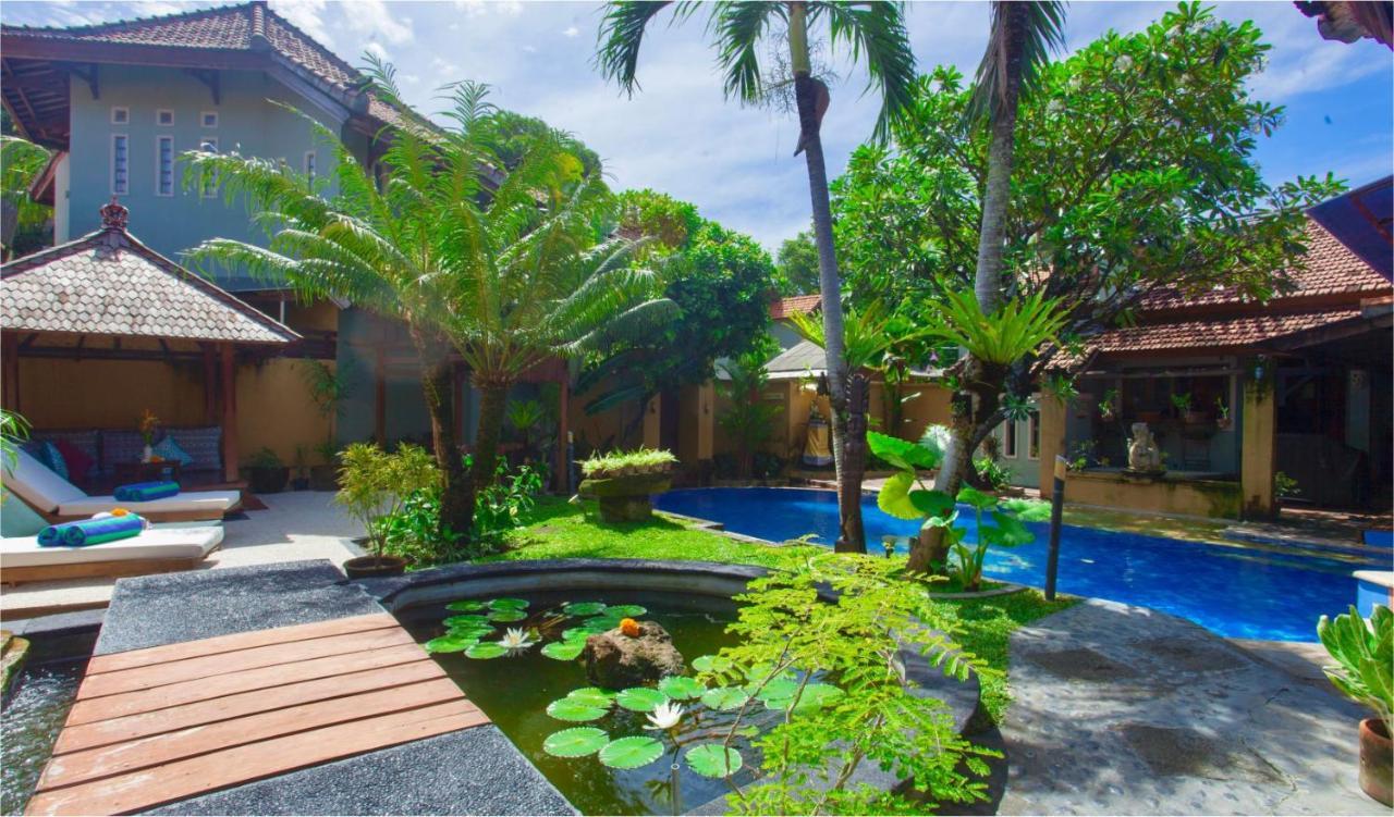 Villa Naga Maya Legian  Luaran gambar