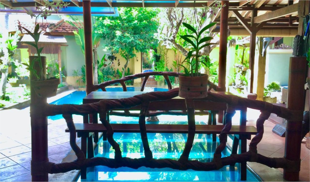 Villa Naga Maya Legian  Luaran gambar