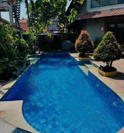 Villa Naga Maya Legian  Luaran gambar