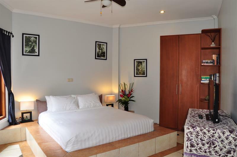 Villa Naga Maya Legian  Luaran gambar