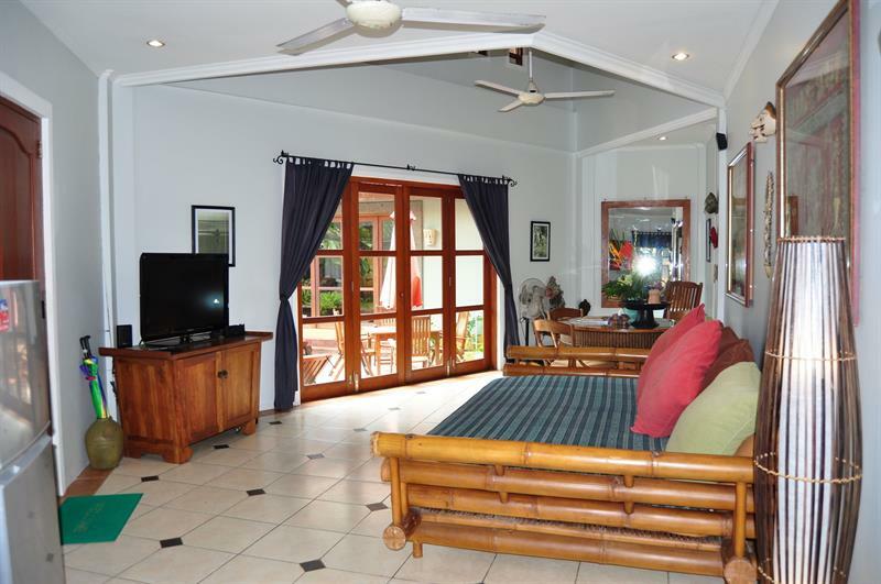 Villa Naga Maya Legian  Luaran gambar