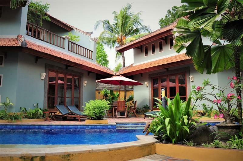 Villa Naga Maya Legian  Luaran gambar
